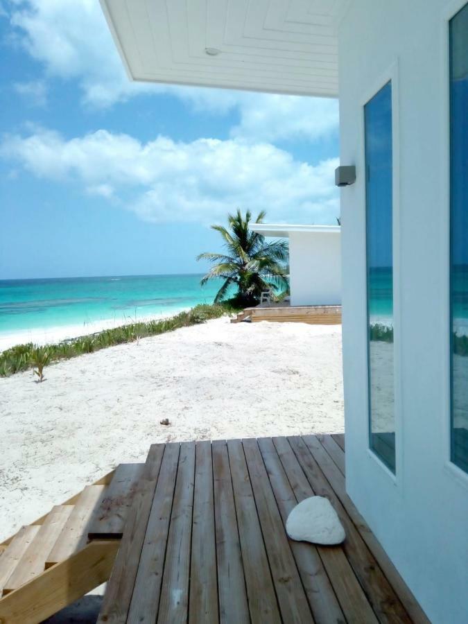 Mika'S Resort Governor S Harbour Exterior foto