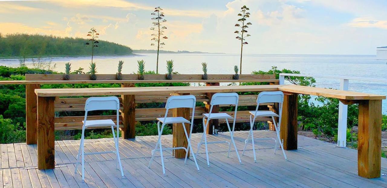 Mika'S Resort Governor S Harbour Exterior foto