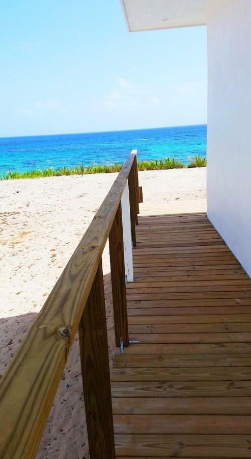 Mika'S Resort Governor S Harbour Exterior foto